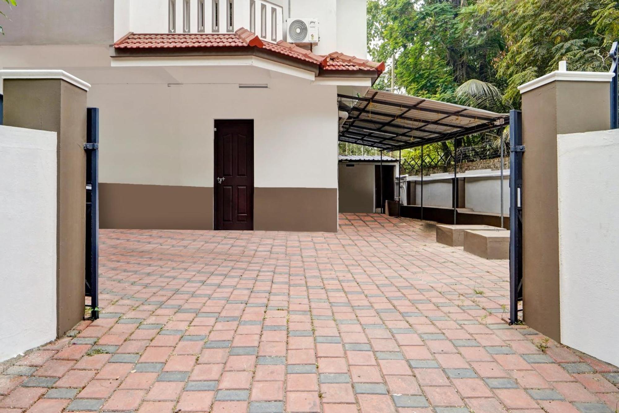 Super Hotel O West Hill Near Mietra Hospital Varakal Exterior foto